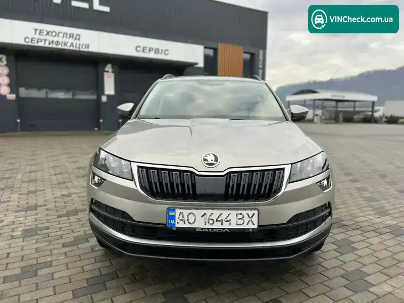 Skoda Karoq 2018, фото з оголошення 2 з 13, VIN TMBJR6NU4KB200086