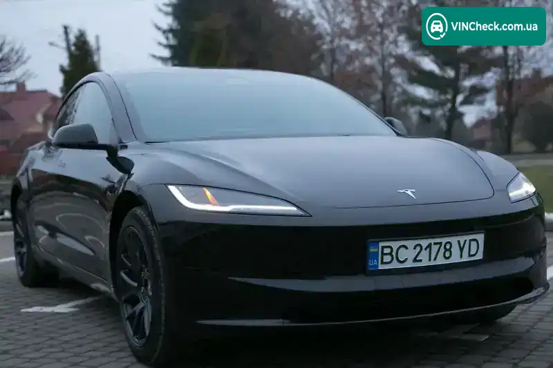 Tesla Model 3 2024, фото з оголошення 2 з 17, VIN 5YJ3E1EA5SF919681