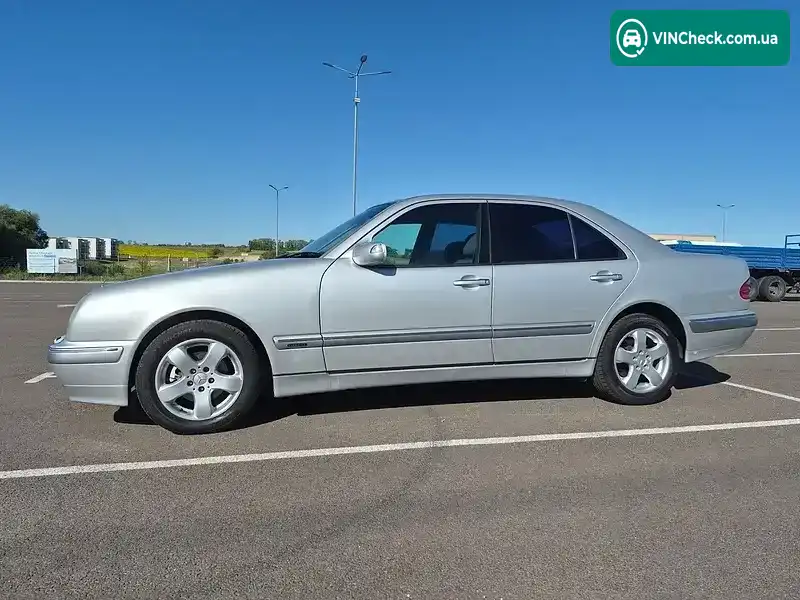 Mercedes-Benz E-Class 2001, фото з оголошення 2 з 20, VIN WDB2100481B324811