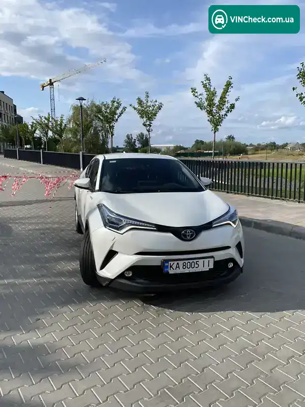 Toyota C-HR 2019, фото з оголошення 2 з 12, VIN NMTKZ4BX70R281712