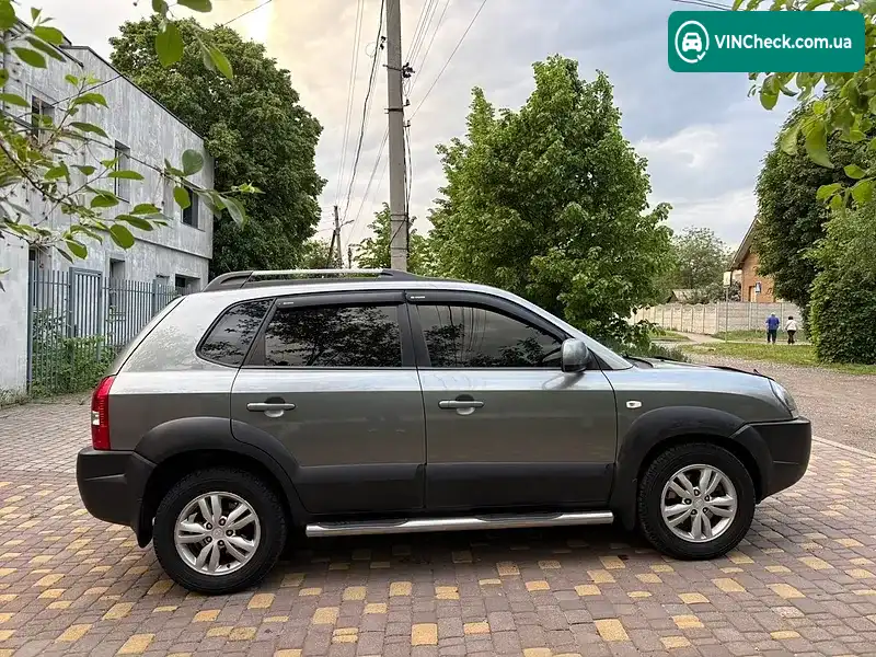 Hyundai Tucson 2012, фото з оголошення 2 з 20, VIN Y6LJN81BPDL211848