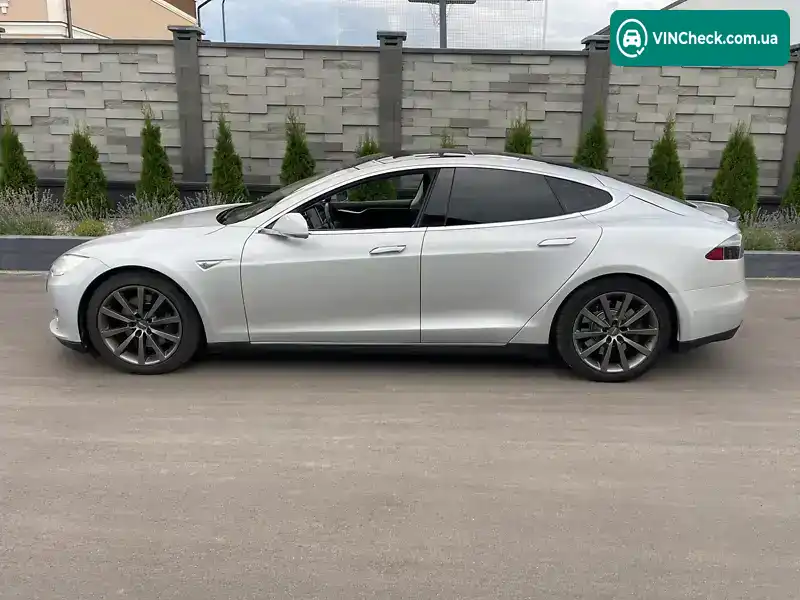 Tesla Model S 2014, фото з оголошення 1 з 17, VIN 5YJSA2H13EFP25566