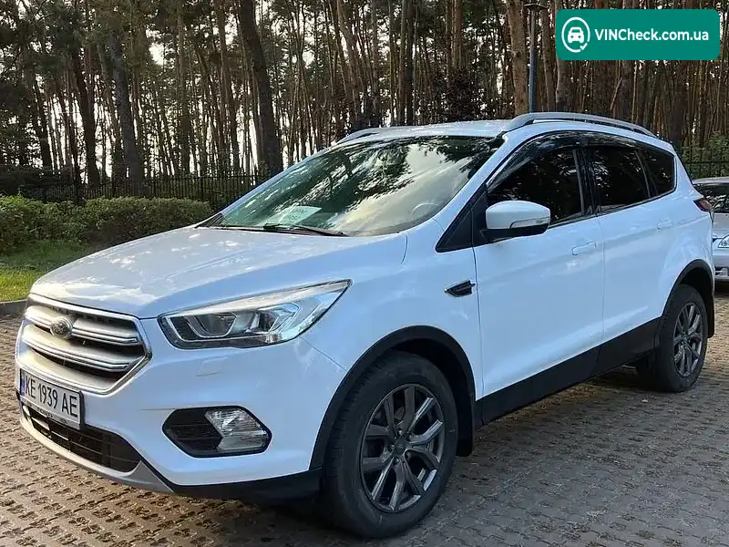 Ford Kuga 2019, фото з оголошення 1 з 9, VIN WF0AXXWPMAKD77187