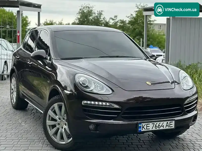 Porsche Cayenne 2013, фото з оголошення 2 з 11, VIN WP1ZZZ92ZELA39603