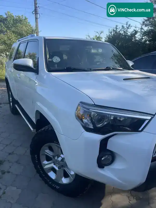 Toyota 4Runner 2014, фото з оголошення 1 з 20, VIN JTEBU5JR4F5216318