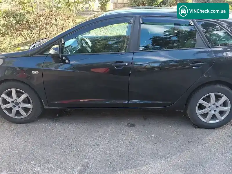 SEAT Ibiza 2011, фото з оголошення 2 з 20, VIN VSSZZZ6JZBR119795