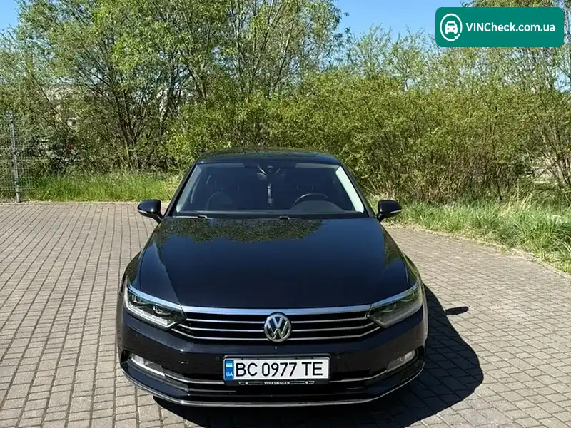 Volkswagen Passat 2019, фото з оголошення 1 з 20, VIN WVWZZZ3CZKE095469