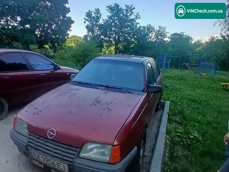 Opel Kadett 1988, фото з оголошення 2 з 10, VIN W0L000049J5042370