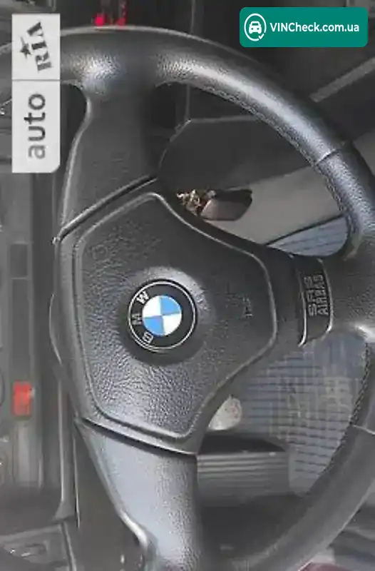 BMW 5 Series 1994, фото з оголошення 1 з 2, VIN WBAHD51010BG69532