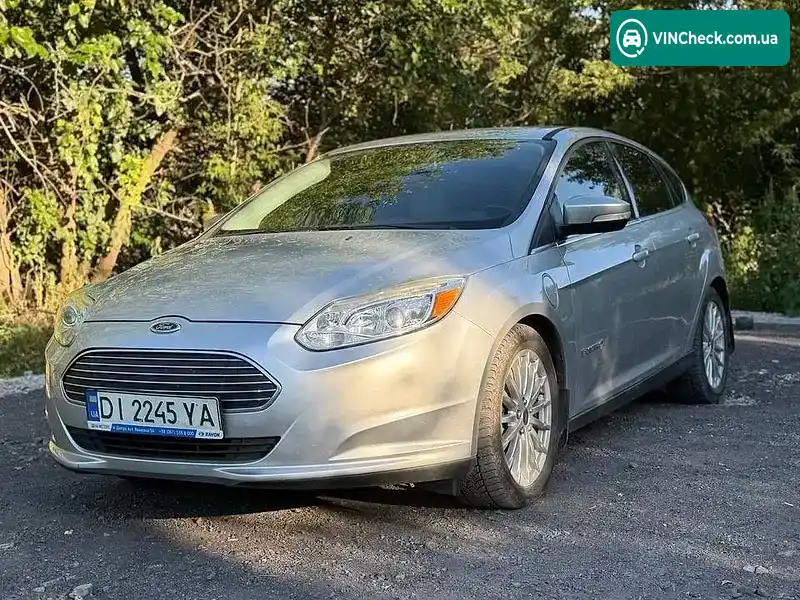Ford Focus 2013, фото з оголошення 2 з 10, VIN 1FADP3R4XDL307867