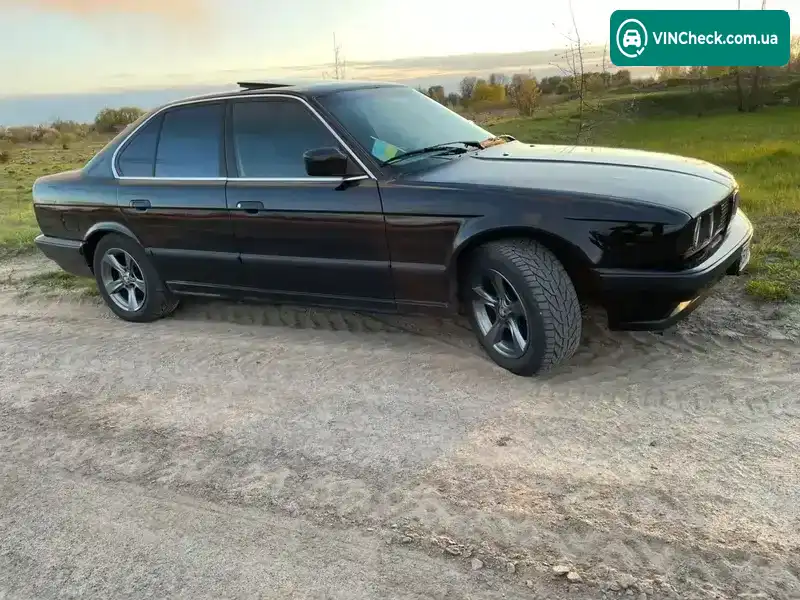 BMW 5 Series 1990, фото з оголошення 2 з 8, VIN WBAHB11080GA75781