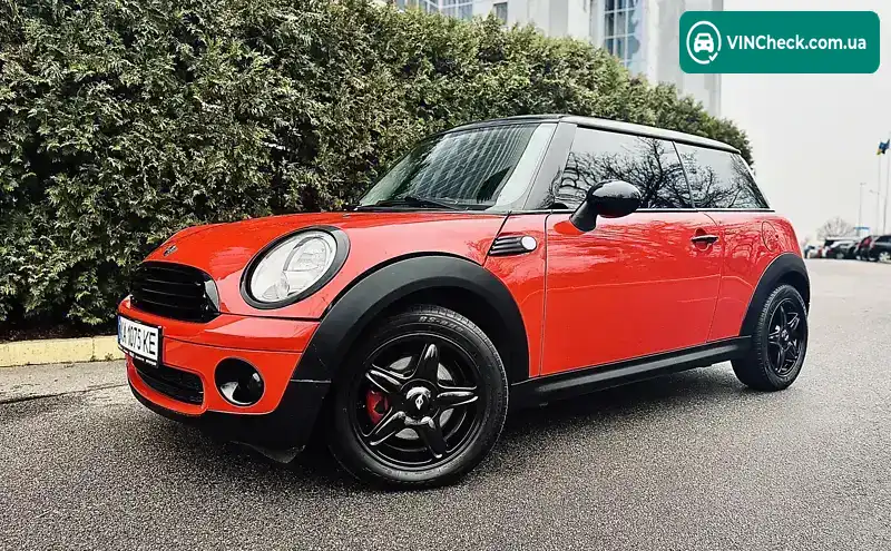 MINI Hatch 2007, фото з оголошення 1 з 20, VIN WMWMF31080TL34675