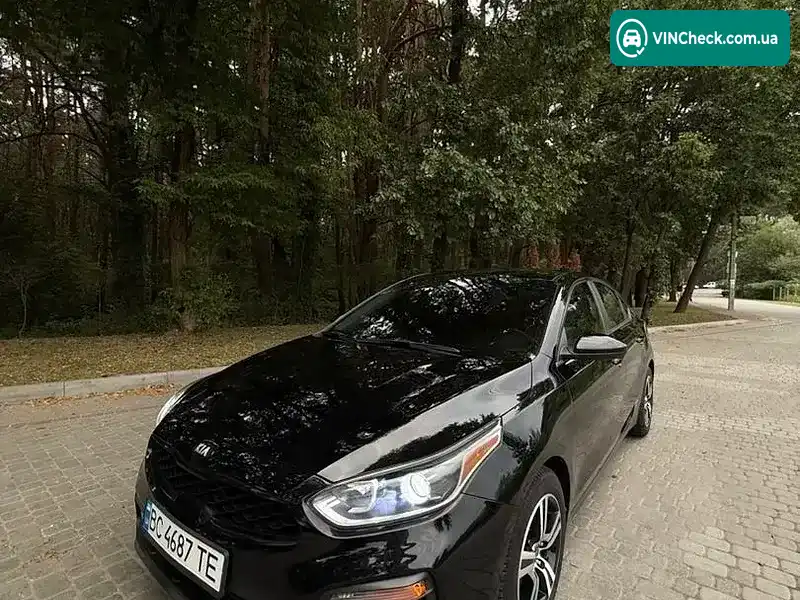 Kia Forte 2018, фото з оголошення 1 з 15, VIN 3KPF24AD6KE073736