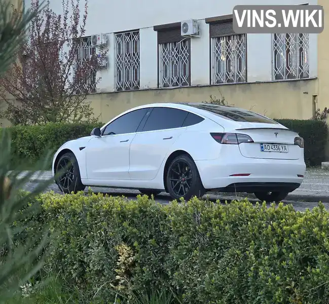 Tesla Model 3 2018, фото з оголошення 2 з 21, VIN 5YJ3E1EB6JF096816