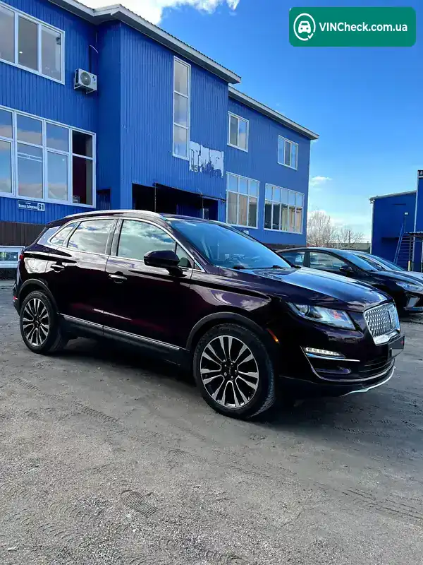 Lincoln MKC 2019, фото з оголошення 2 з 20, VIN 5LMTJ3DH7KUL37491