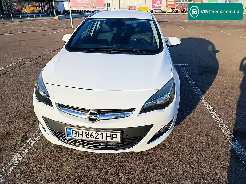 Opel Astra 2013, фото з оголошення 2 з 15, VIN W0LPE8EXXD8044923