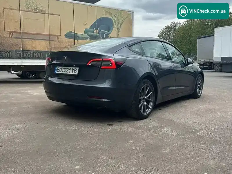 Tesla Model 3 2023, фото з оголошення 2 з 11, VIN 5YJ3E1EAXPF670060