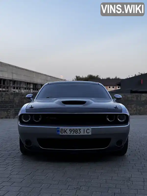 Dodge Challenger 2017, фото з оголошення 2 з 21, VIN 2C3CDZBT0JH138538