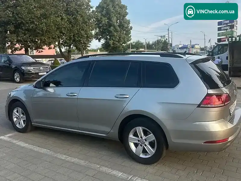 Volkswagen Golf 2017, фото з оголошення 1 з 20, VIN WVWZZZAUZHP784723