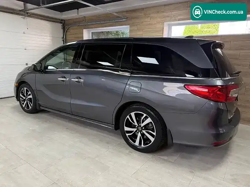 Honda Odyssey 2019, фото з оголошення 2 з 10, VIN 5FNRL6H98KB107774