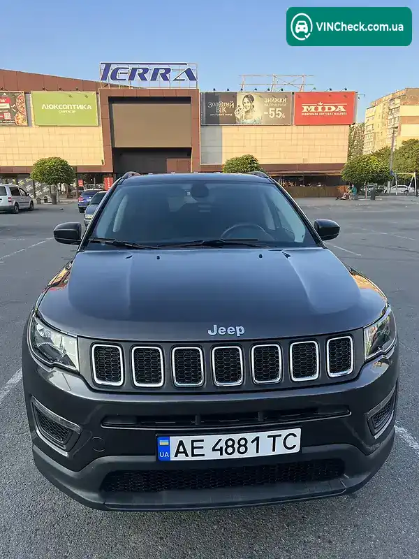Jeep Compass 2019, фото з оголошення 1 з 20, VIN 3C4NJDAB6KT702999