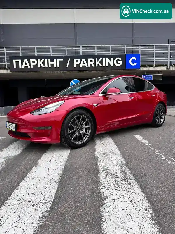 Tesla Model 3 2019, фото з оголошення 2 з 21, VIN 5YJ3E1EB1KF367802