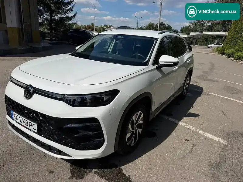 Volkswagen Tiguan 2025, фото з оголошення 2 з 20, VIN 3VVCR7RM1SM007476