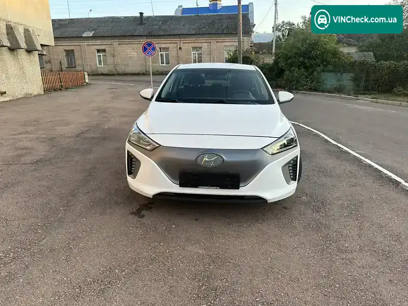 Hyundai Ioniq 2017, фото з оголошення 2 з 19, VIN KMHC751HFHU008581