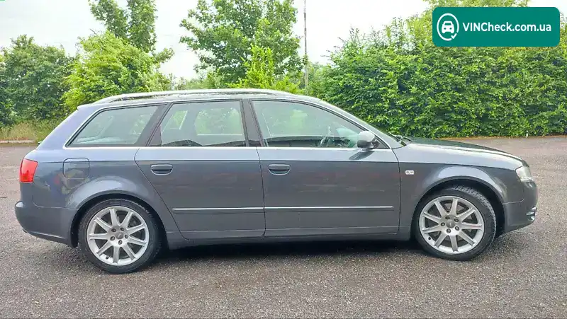 Audi A4 2005, фото з оголошення 2 з 12, VIN WAUZZZ8E66A114554