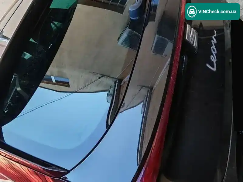 SEAT Leon 2021, фото з оголошення 2 з 13, VIN VSSZZZKLZNR006316