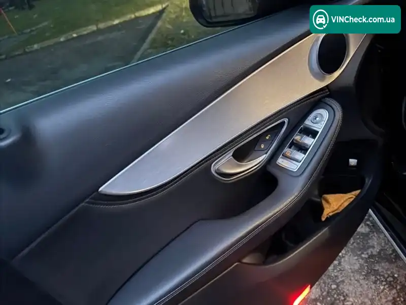 Mercedes-Benz C-Class 2014, фото з оголошення 1 з 20, VIN WDD2050041F074912