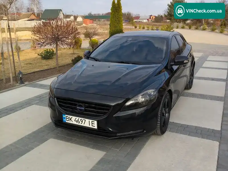Volvo V40 2013, фото з оголошення 2 з 20, VIN YV1MV5151E2077811