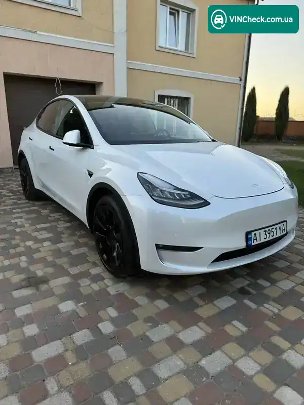 Tesla Model Y 2021, фото з оголошення 1 з 15, VIN 5YJYGAEE4MF297516