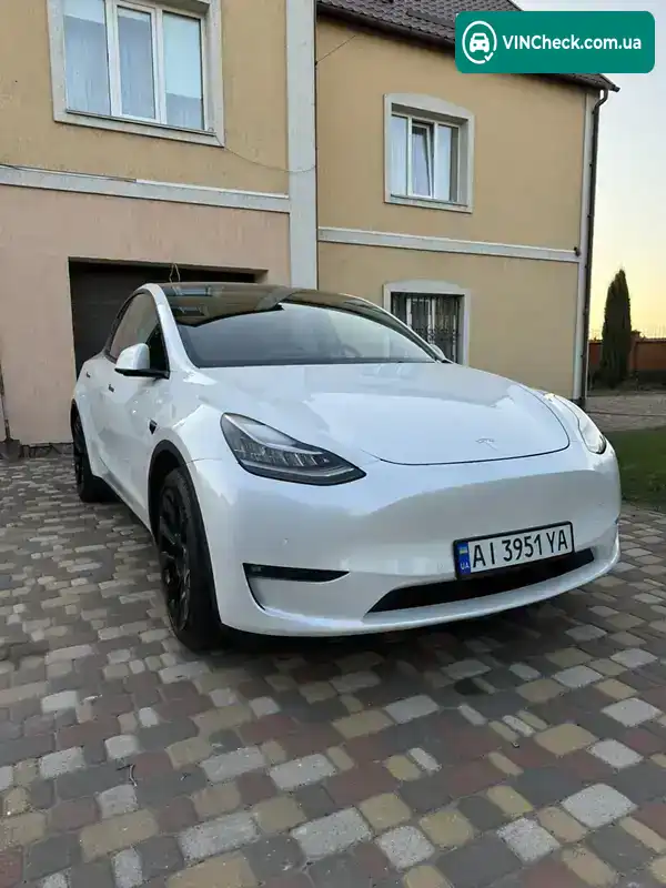 Tesla Model Y 2021, фото з оголошення 2 з 15, VIN 5YJYGAEE4MF297516