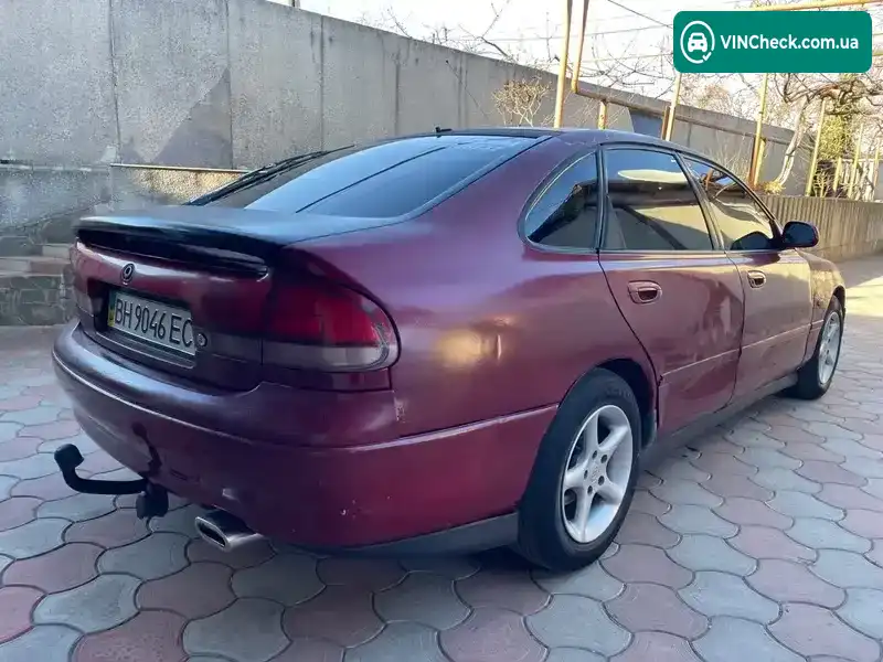 Mazda 626 1993, фото з оголошення 1 з 18, VIN JMZGE14A201219983