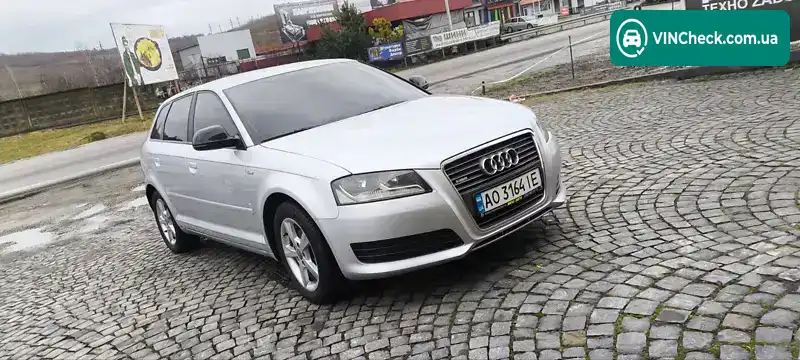 Audi A3 2010, фото з оголошення 2 з 21, VIN WAUZZZ8P4AA179736