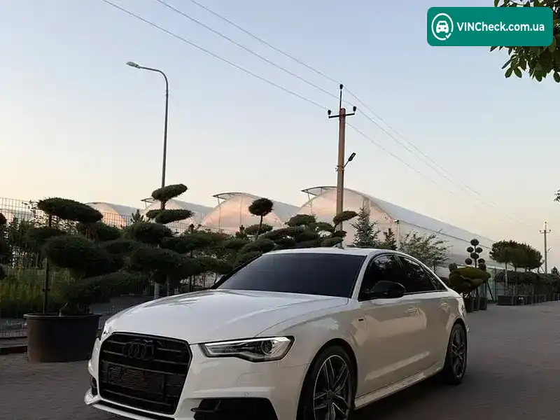 Audi A6 2018, фото з оголошення 2 з 21, VIN WAUF8AFC1JN102788