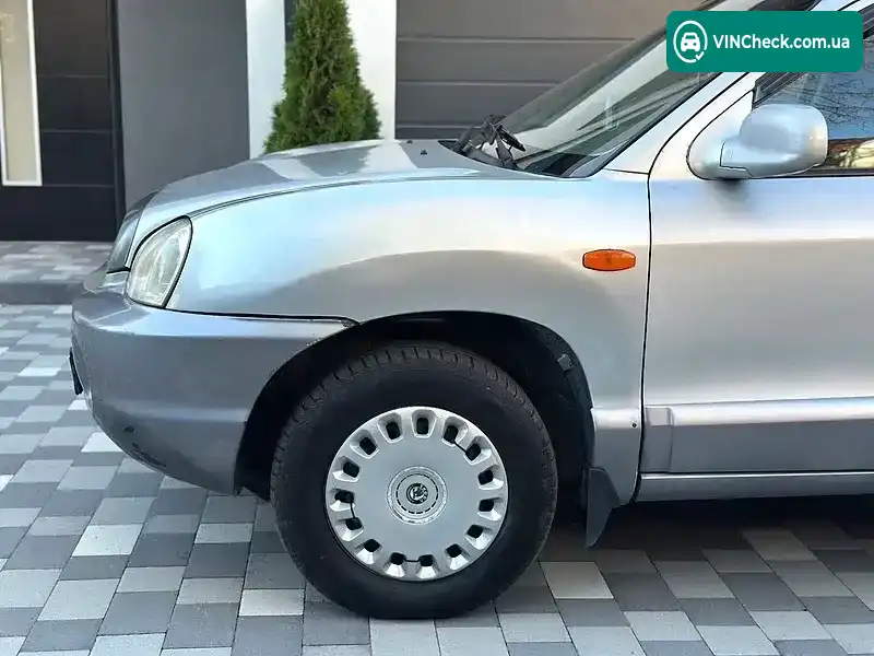 Hyundai Santa FE 2001, фото з оголошення 2 з 20, VIN KMHSC81AP1U029892