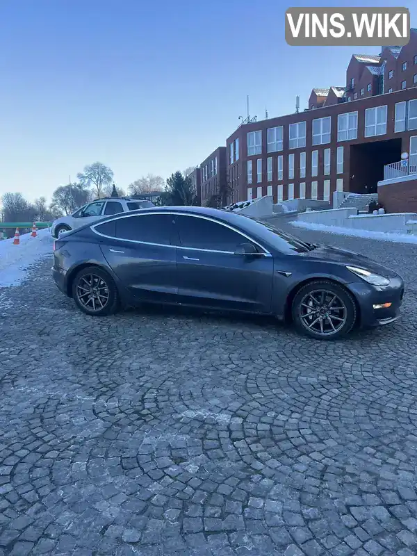 Tesla Model 3 2018, фото з оголошення 1 з 9, VIN 5YJ3E1EBXJF128795