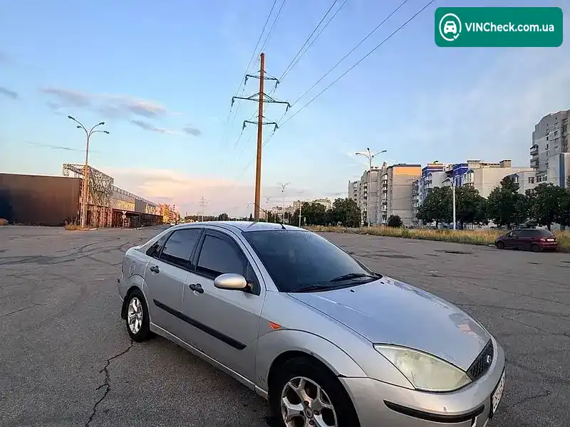 Ford Focus 2003, фото з оголошення 2 з 13, VIN WF0FXXWPDF3S80088