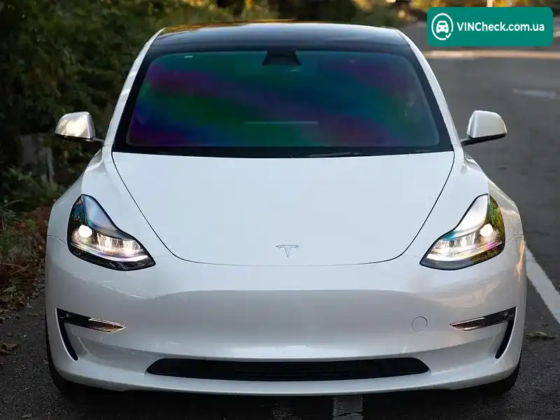 Tesla Model 3 2022, фото з оголошення 2 з 2, VIN 5YJ3E1EA1NF323603