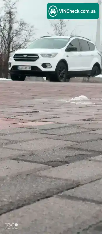 Ford Escape 2017, фото з оголошення 1 з 12, VIN 1FMCU9GD0JUA71932