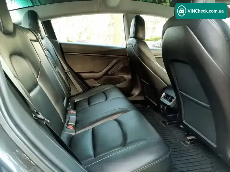 Tesla Model 3 2019, фото з оголошення 1 з 13, VIN 5YJ3E1EB5LF635154