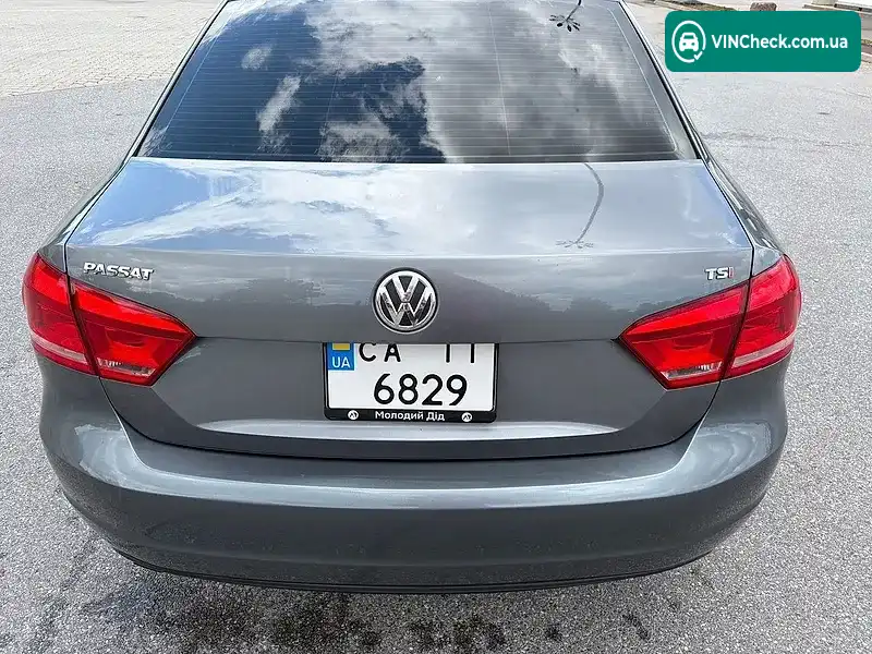 Volkswagen Passat 2015, фото з оголошення 2 з 20, VIN 1VWAT7A35FC081658
