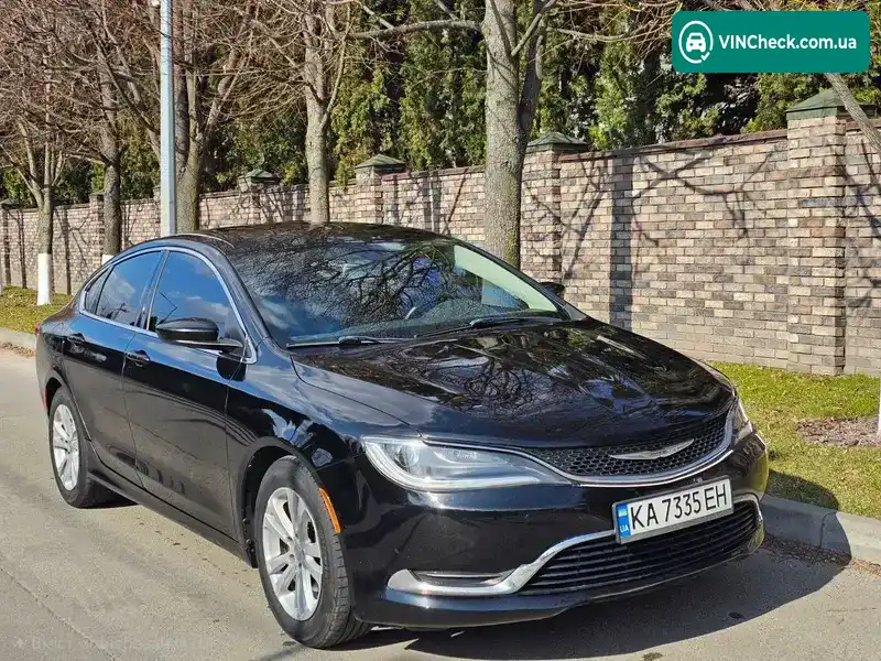 Chrysler 200 2015, фото з оголошення 2 з 20, VIN 1C3CCCAB4FN745968