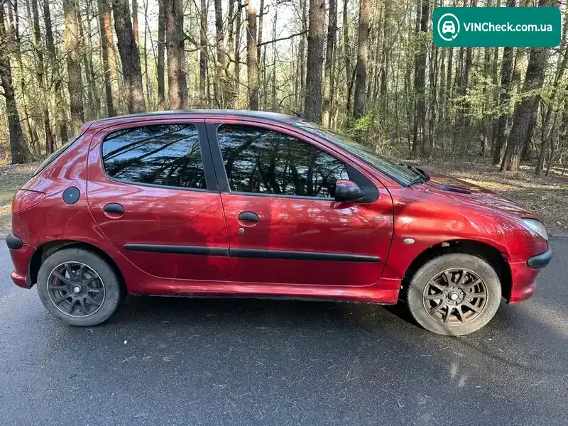 Peugeot 206 2006, фото з оголошення 2 з 9, VIN VF32AKFWA44908447