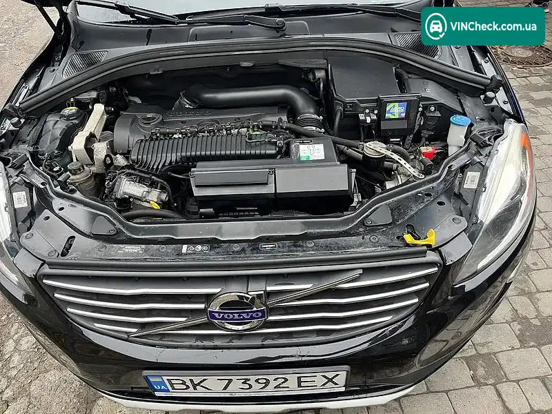 Volvo XC60 2016, фото з оголошення 2 з 17, VIN YV4612RK7G2891410