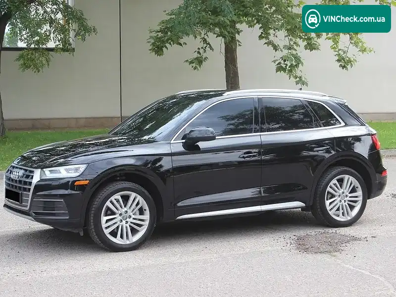 Audi Q5 2017, фото з оголошення 2 з 20, VIN WA1BNAFY4J2009555