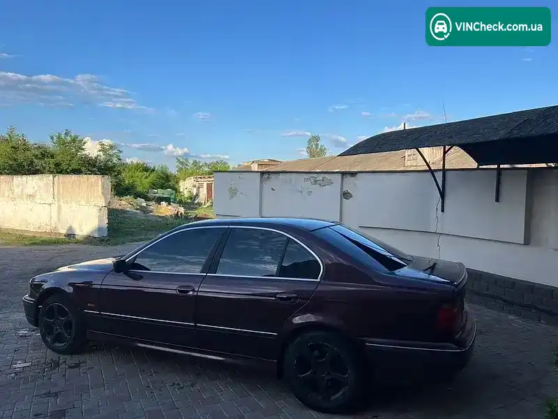 BMW 5 Series 1998, фото з оголошення 2 з 9, VIN WBADD11080BN37498