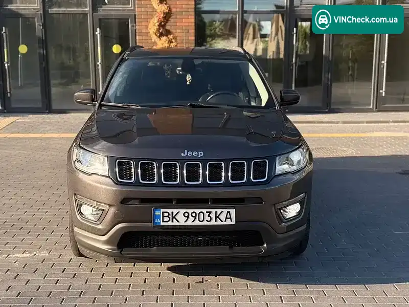 Jeep Compass 2017, фото з оголошення 2 з 20, VIN 3C4NJCBB2JT165555